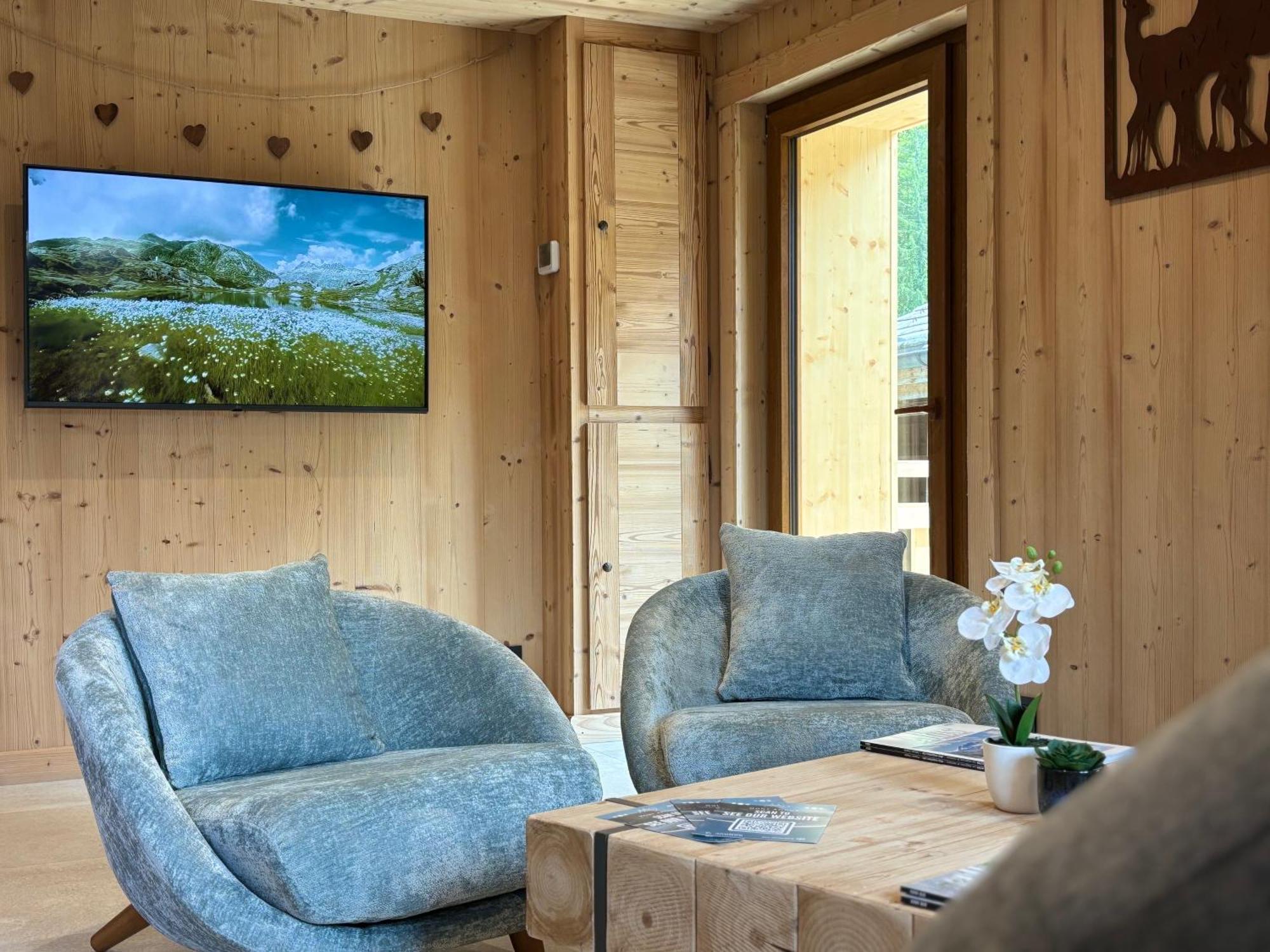 מונטריון Chalet L'Aberiot מראה חיצוני תמונה