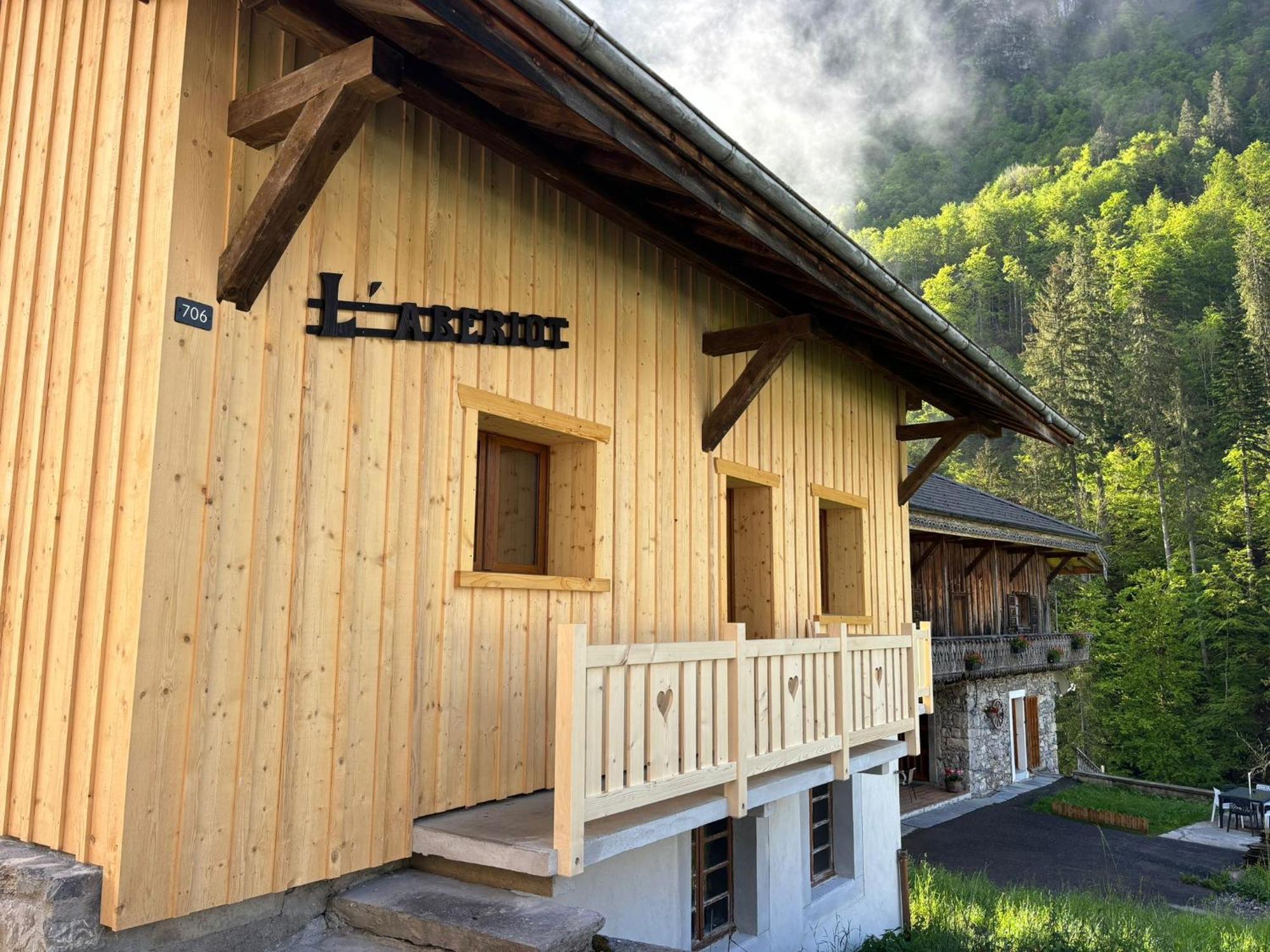 מונטריון Chalet L'Aberiot מראה חיצוני תמונה
