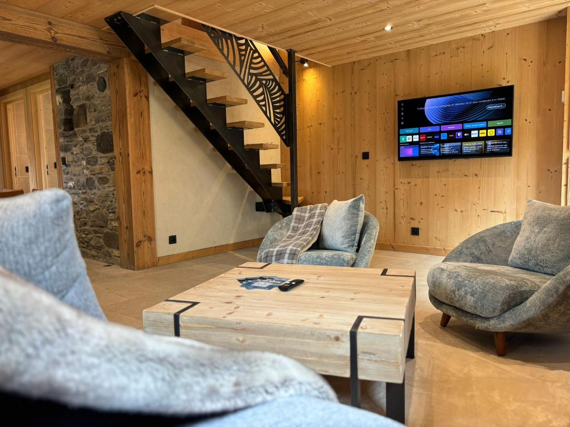 מונטריון Chalet L'Aberiot מראה חיצוני תמונה
